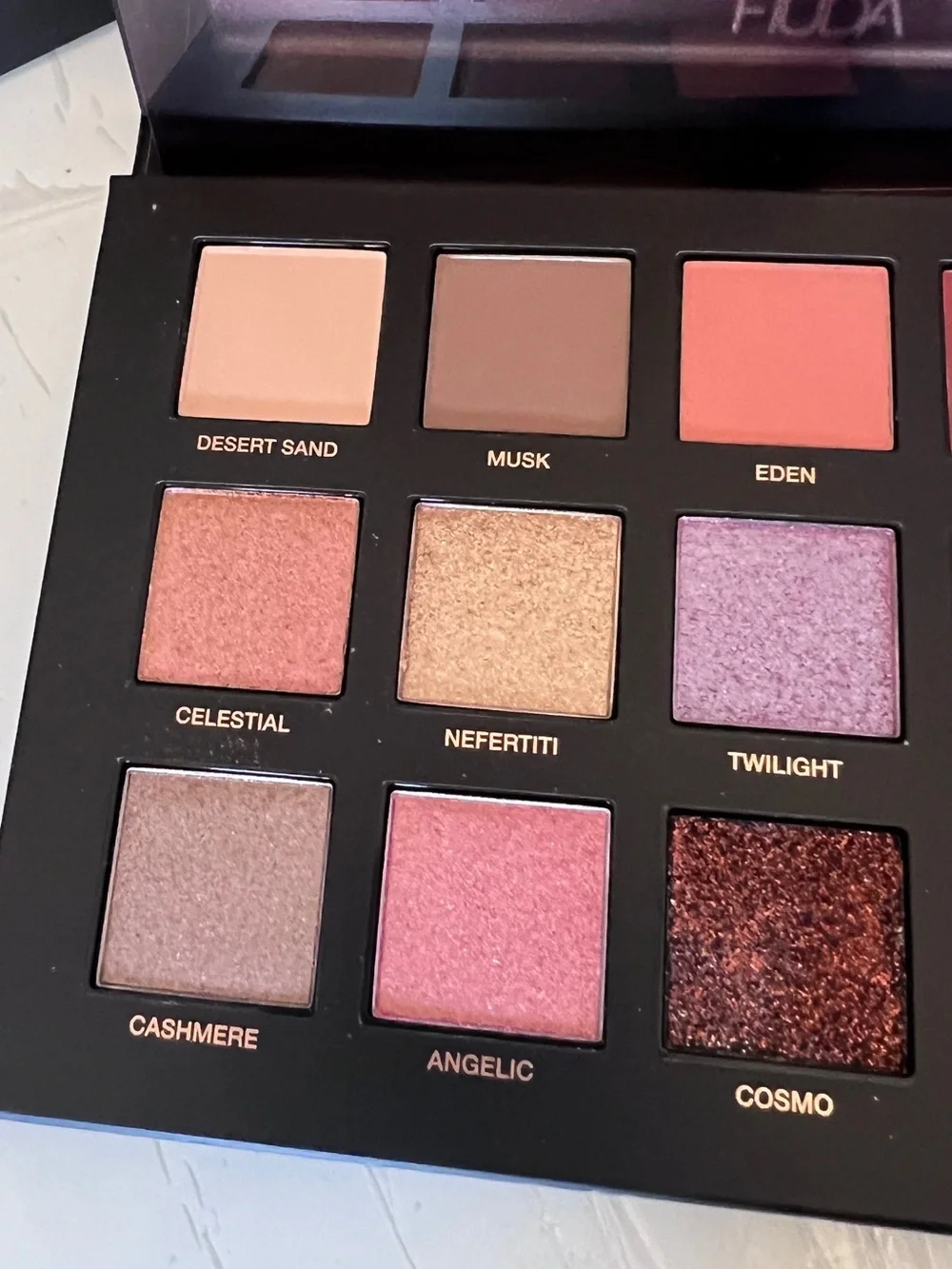 [Almost New]HUDA BEAUTY Desert Dusk Eyeshadow Palette - Desert Dusk